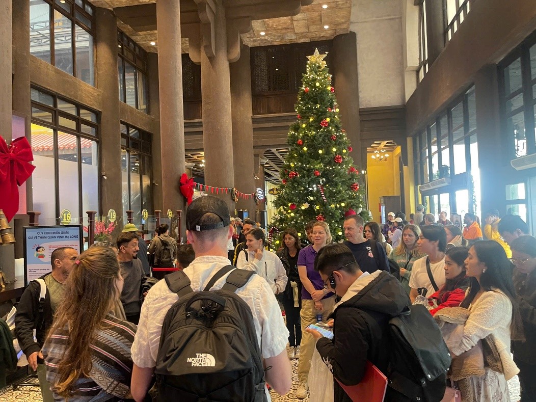 Vịnh Hạ Long đón trên 41 nghìn lượt khách tham quan trong kỳ nghỉ Tết Dương lịch 2026