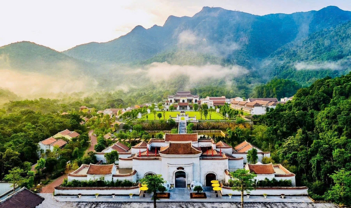 Di sản văn hoá thế giới Quần thể di tích và danh thắng Yên Tử - Vĩnh nghiêm – Côn Sơn, Kiếp Bạc – Di sản văn hoá và tâm linh sống động