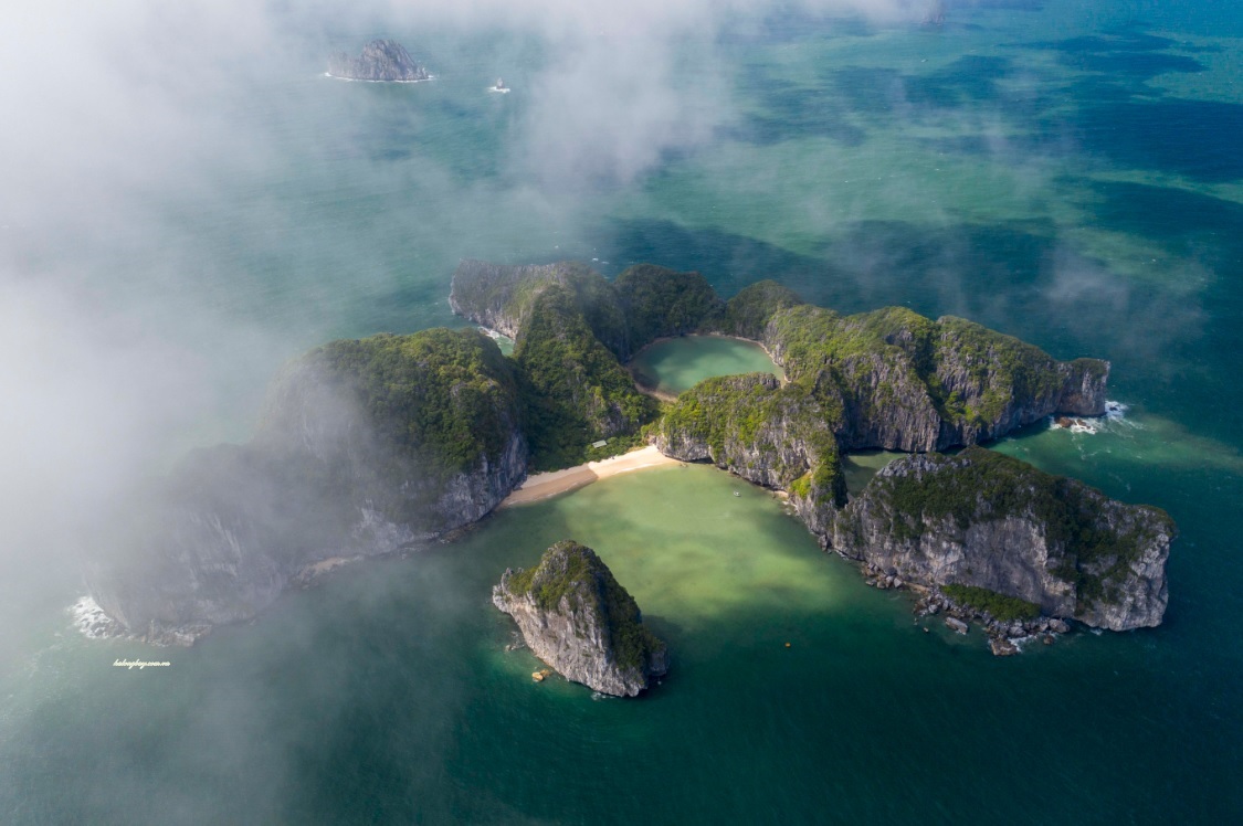 Vịnh Hạ Long đã được Unesco công nhận là Di sản thế giới lần thứ hai về giá trị địa chất địa mạo như thế nào