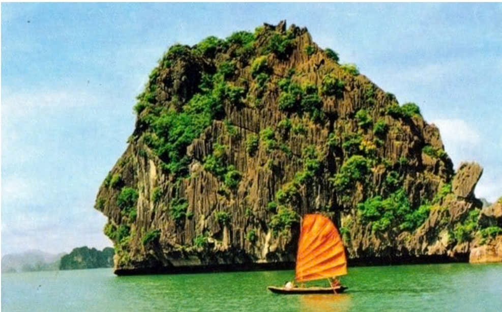 Hòn Đầu Người - Tác phẩm điêu khắc kì vĩ của thiên nhiên