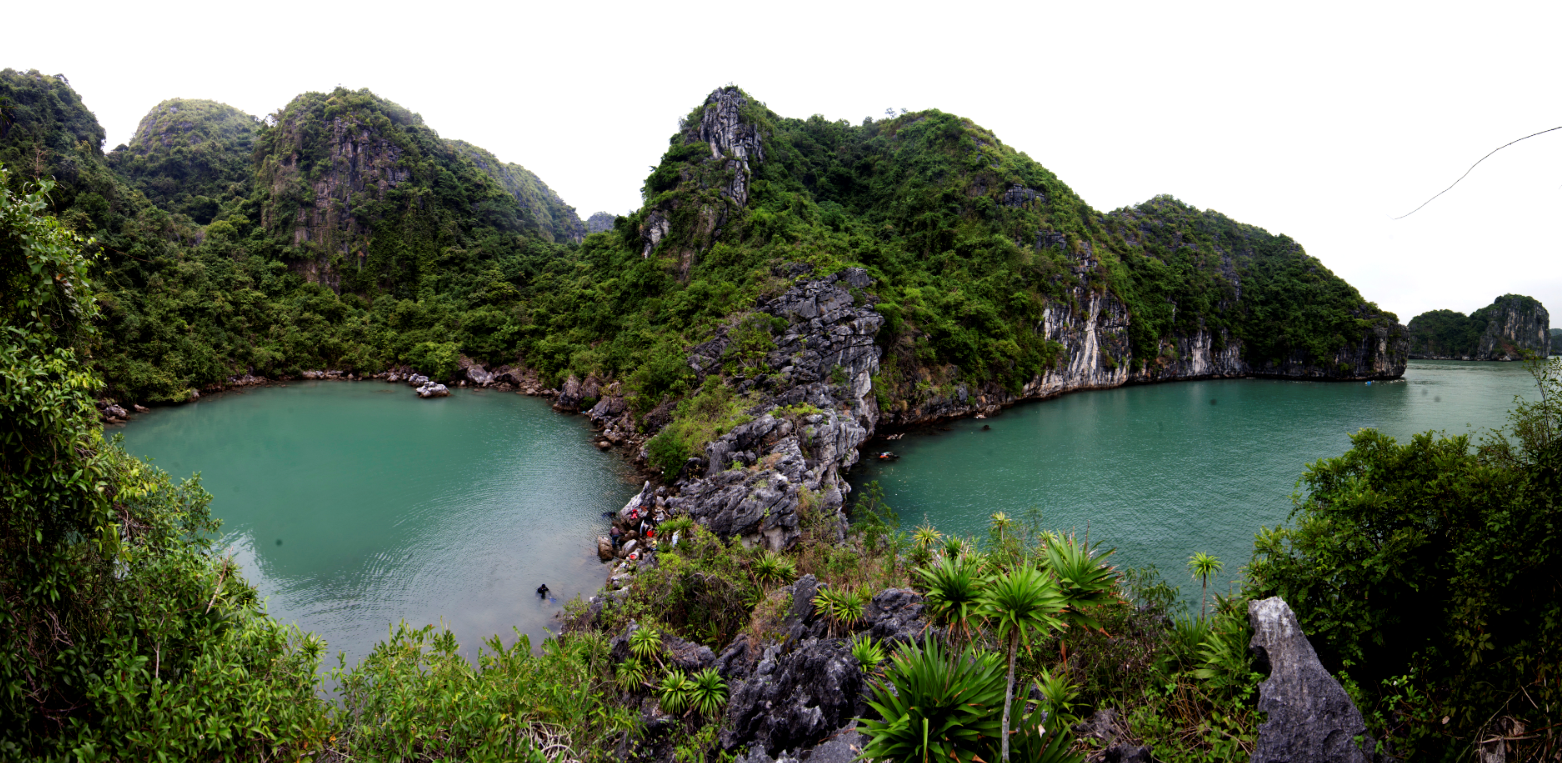 Hồ Ba Hầm - Thế giới riêng trong lòng Di sản vịnh Hạ Long